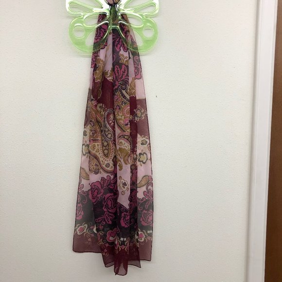 Bundle of Scarves - Picture 2 of 8